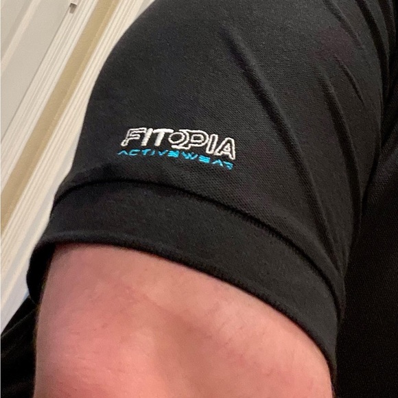 Check out https://www.fitopiaactivewear.com - Picture 10 of 11